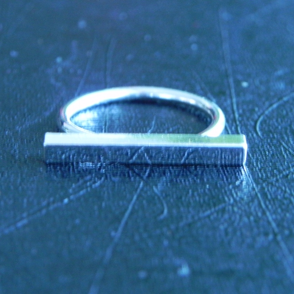 Bar Ring Size 7 (US) - Picture 3 of 5